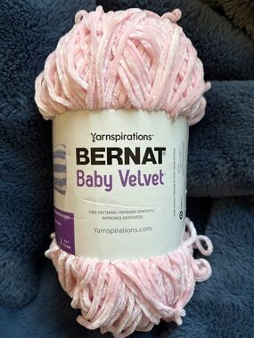 Bernat Baby Velvet Plush Yarn - Soft Light Pink